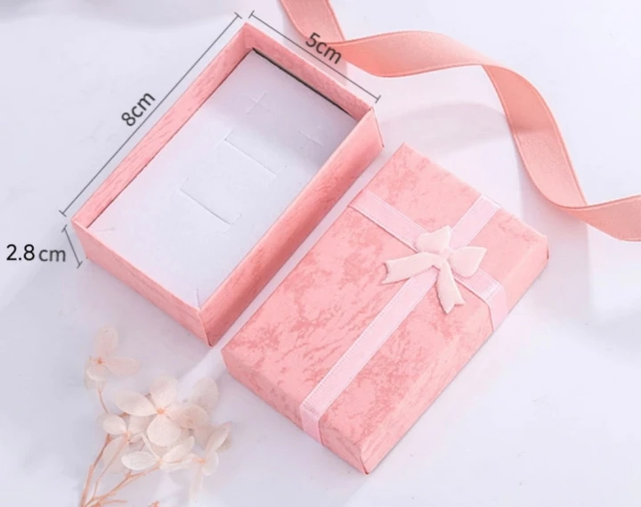 Pudełko na biżuterię 5×8cm różowe 24szt z kokardką zestaw prezentowe